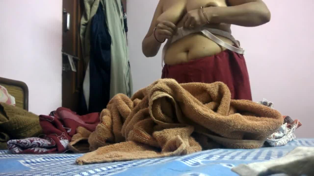 индийское, подсматривание, большие сиськи, веб-камера, hd, дрочат руками 